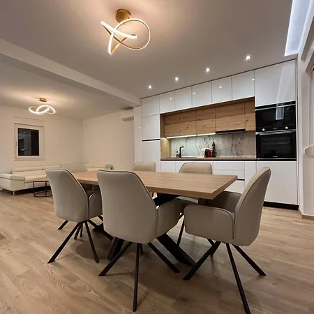 Lux Maris - Ganzes Haus Ražanj